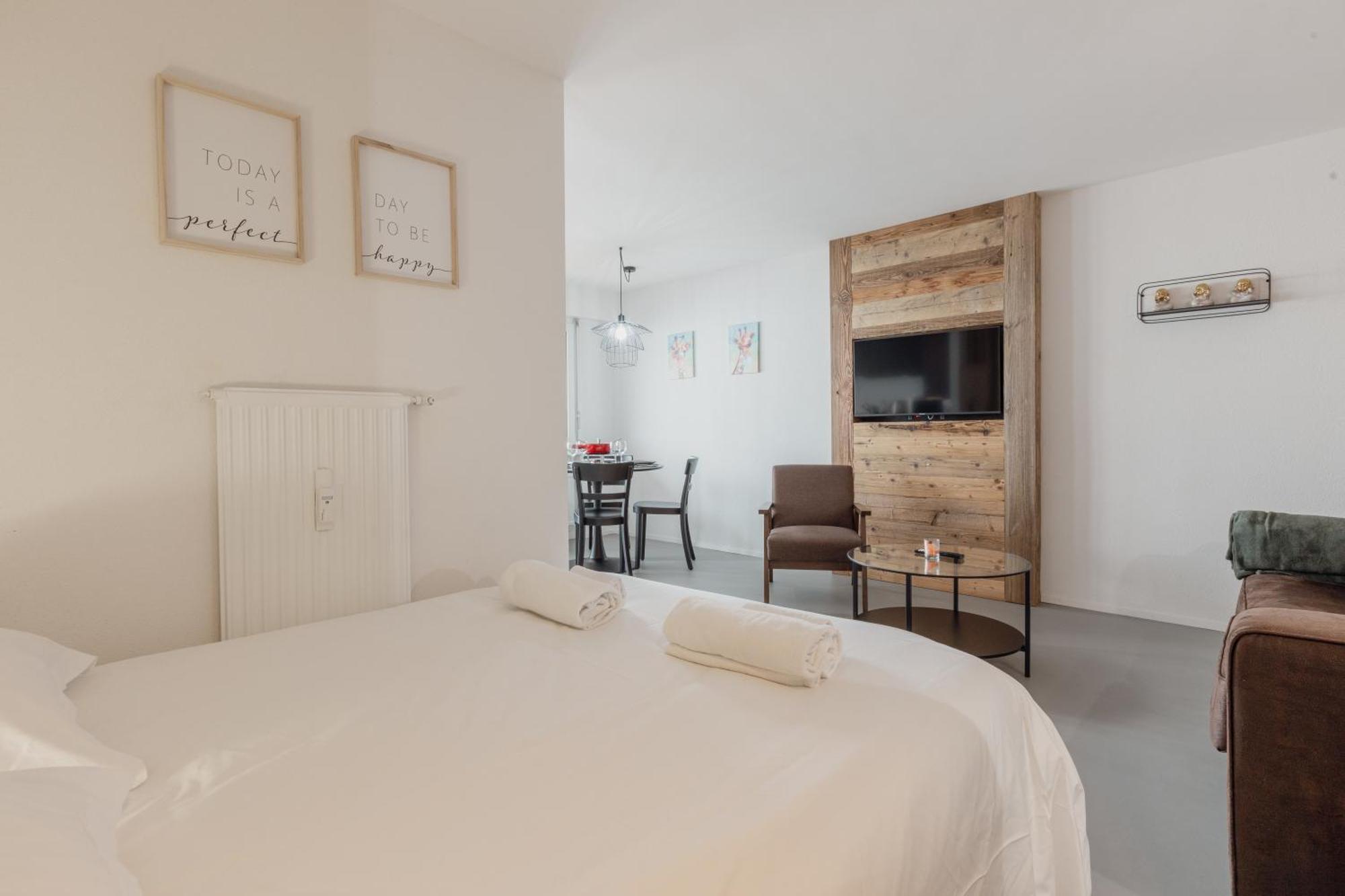 Magnifique Appartement Proche Du Centre كرانز مونتانا المظهر الخارجي الصورة