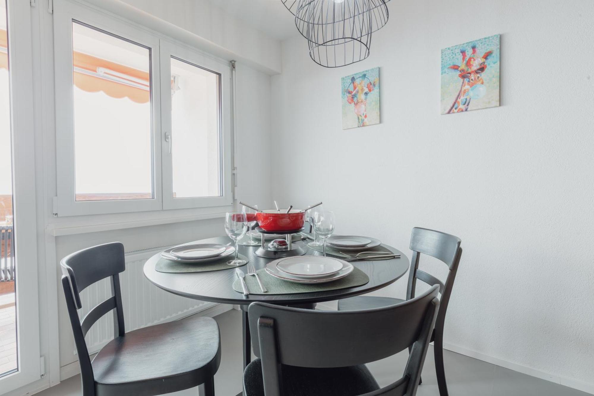 Magnifique Appartement Proche Du Centre كرانز مونتانا المظهر الخارجي الصورة